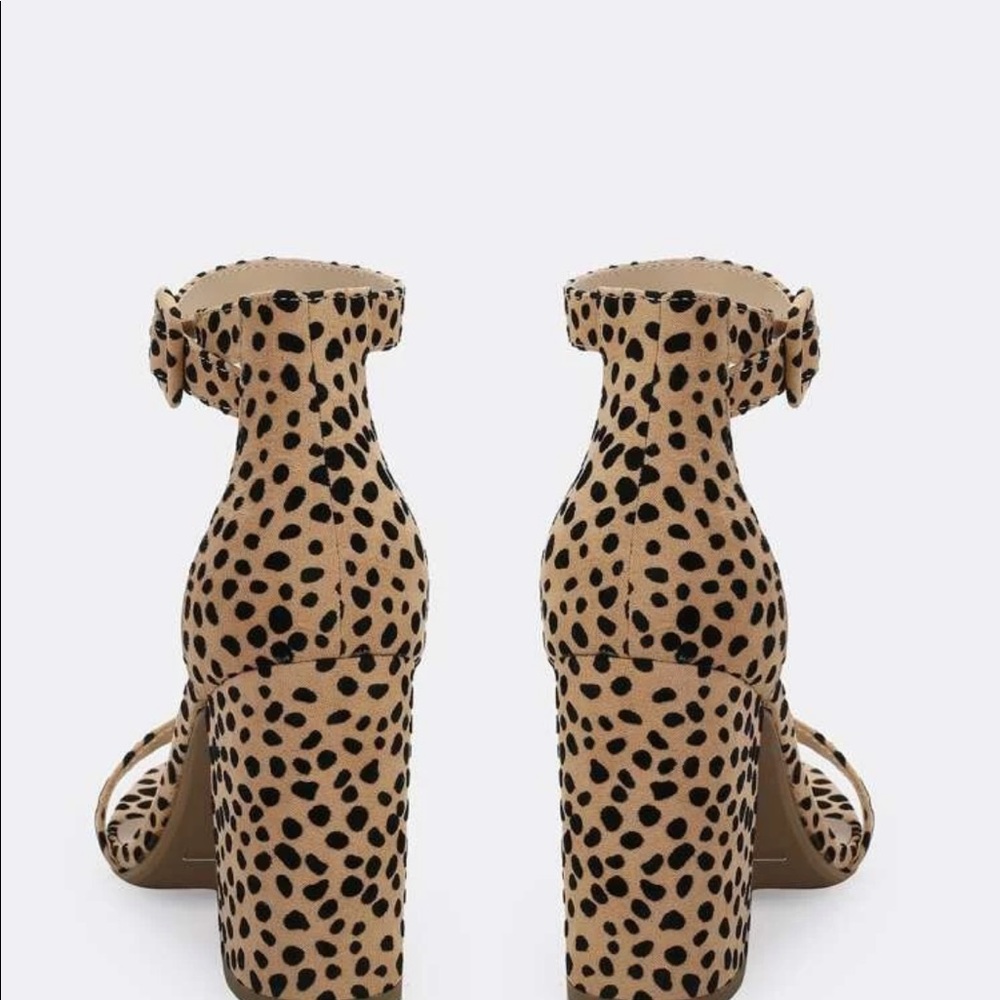 Cheetah velour polka dots chunky heel sandals - Picture 4 of 7